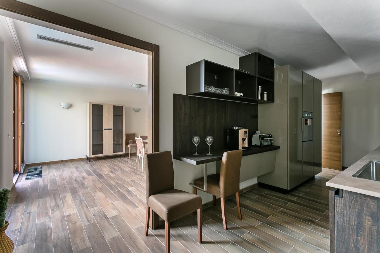 Villa Semiramis 티바트 외부 사진
