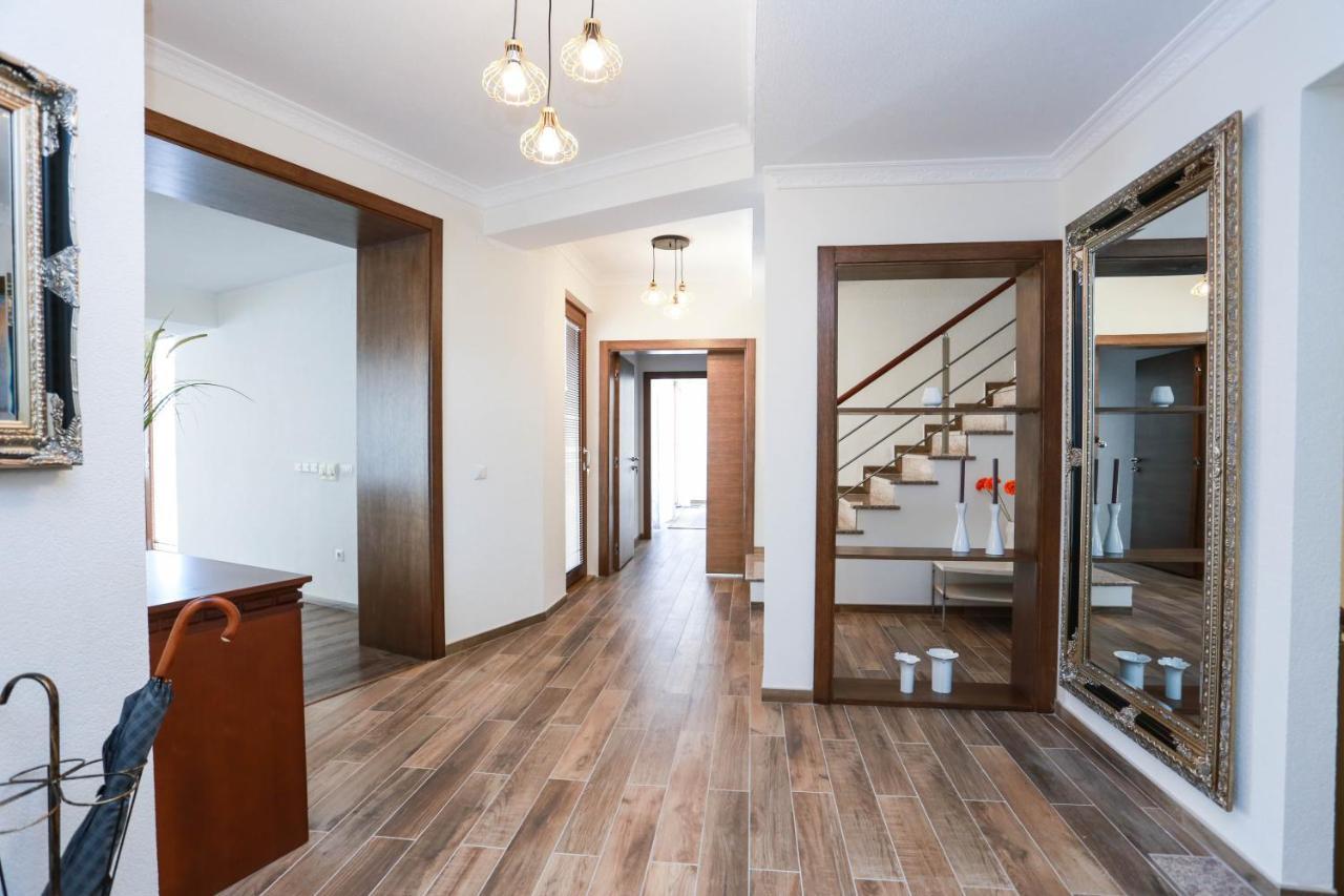 Villa Semiramis 티바트 외부 사진