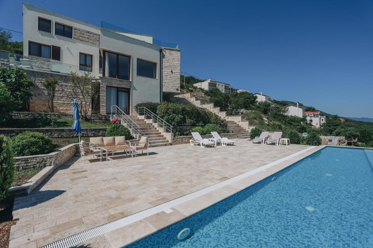 Villa Semiramis 티바트 외부 사진
