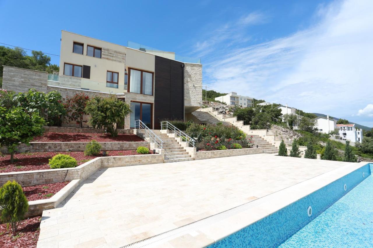 Villa Semiramis 티바트 외부 사진