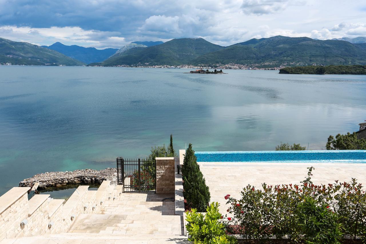 Villa Semiramis 티바트 외부 사진